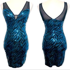 🍃 Glamours Sequin sweet heart dress leaf print